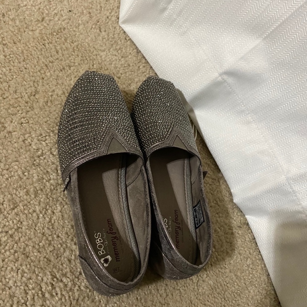 Grey Sparkle Bobs